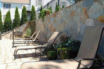 Sea Rose 3* Ogunquit